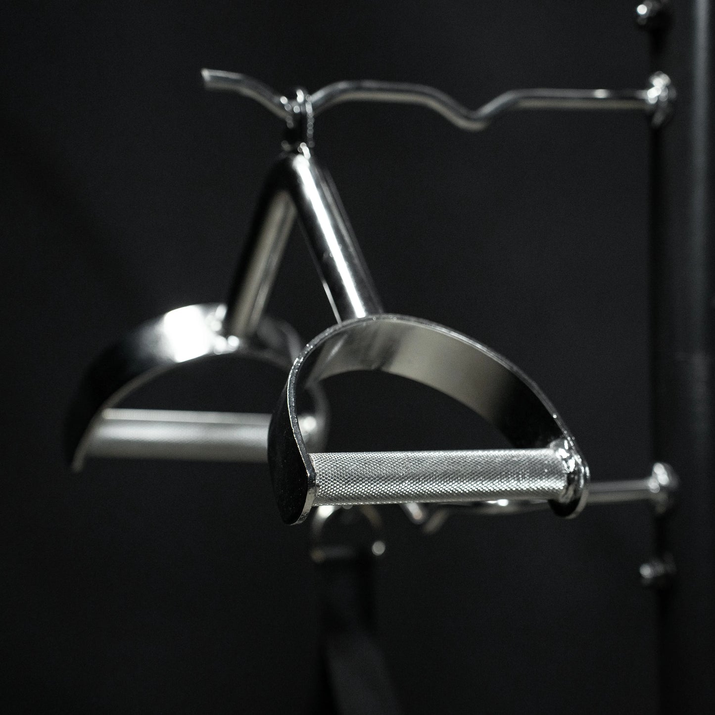 Stalak za nastavke i set nastavaka za lat mašinu