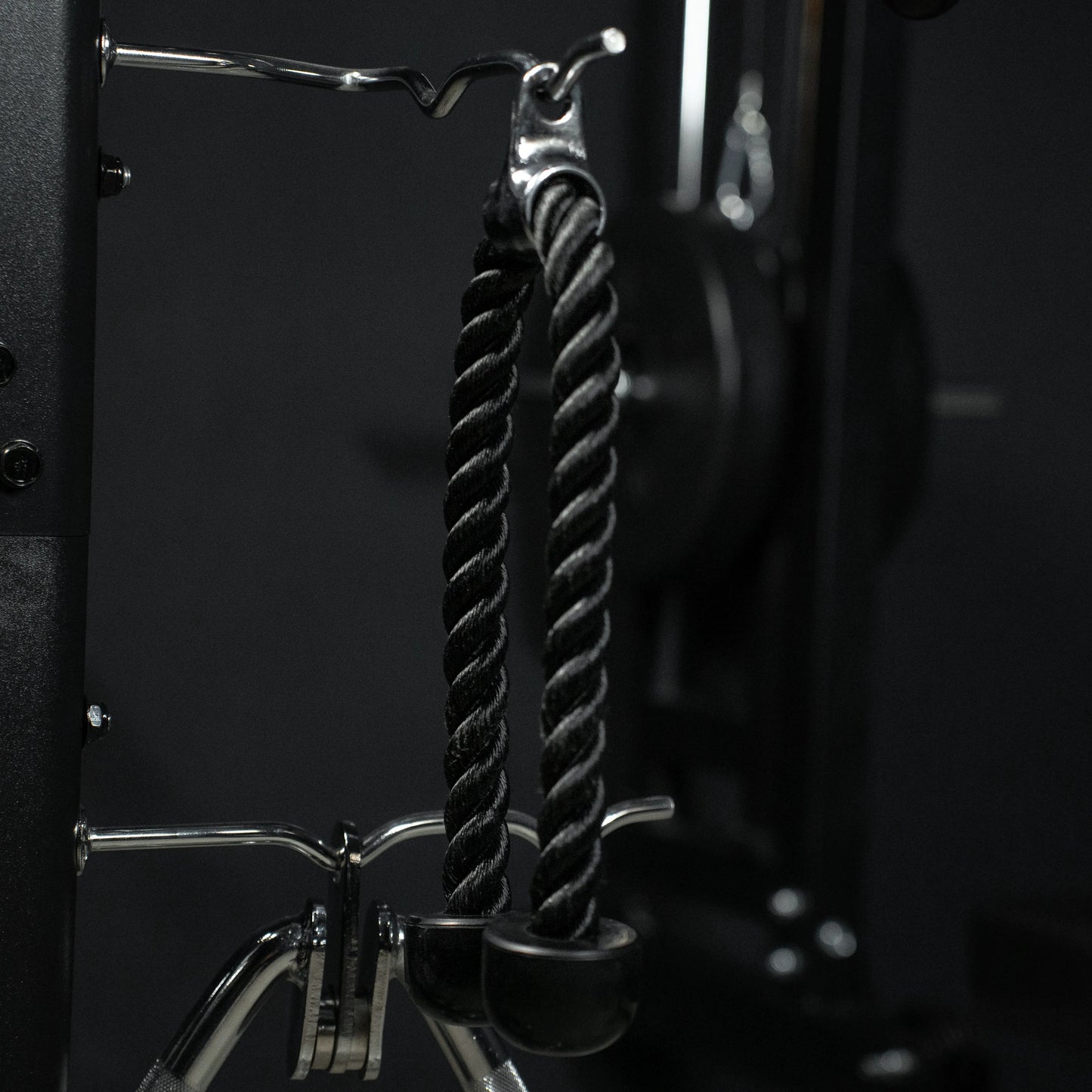 Stalak za nastavke i set nastavaka za lat mašinu