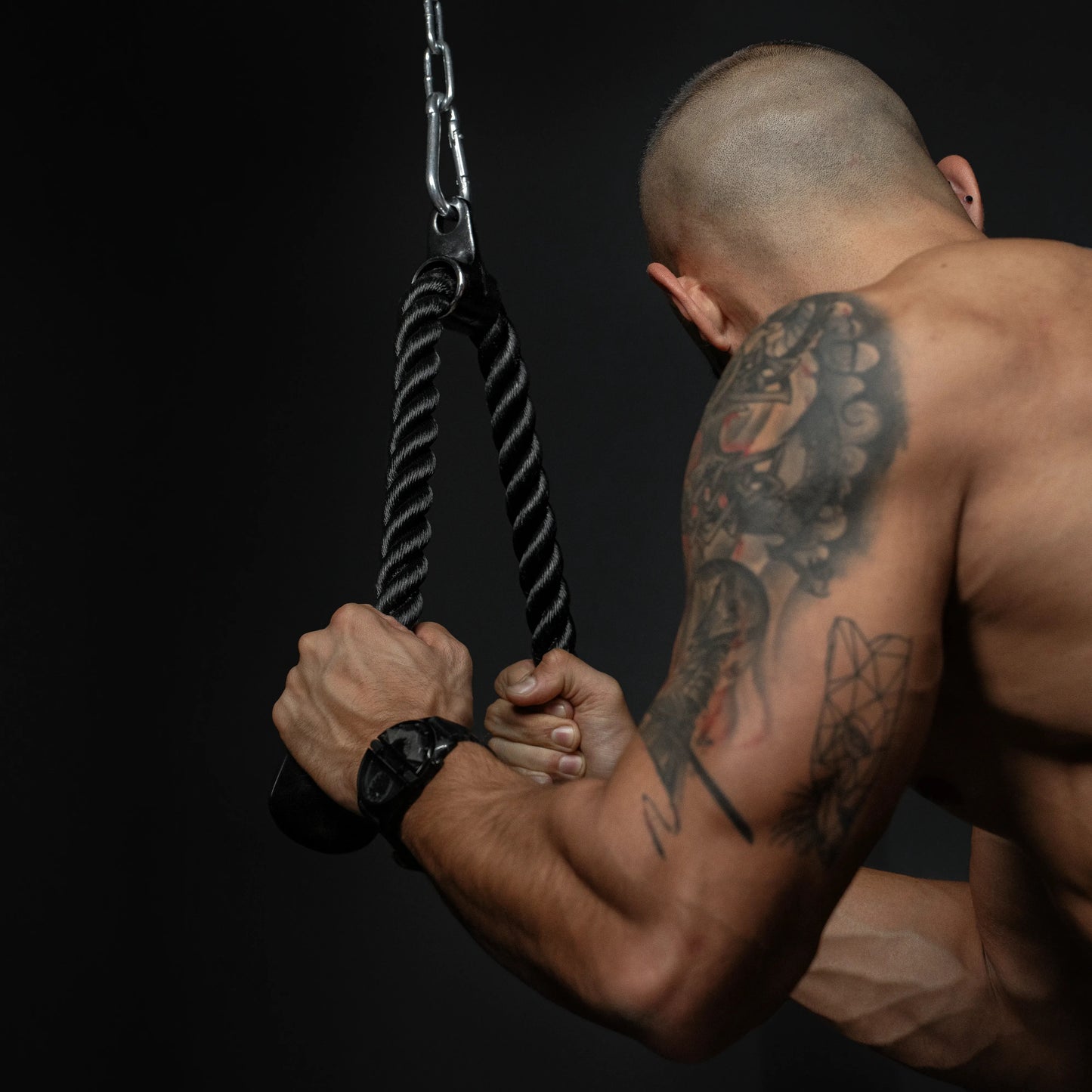 Kanap za triceps i nastavak za veslanje za lat mašinu