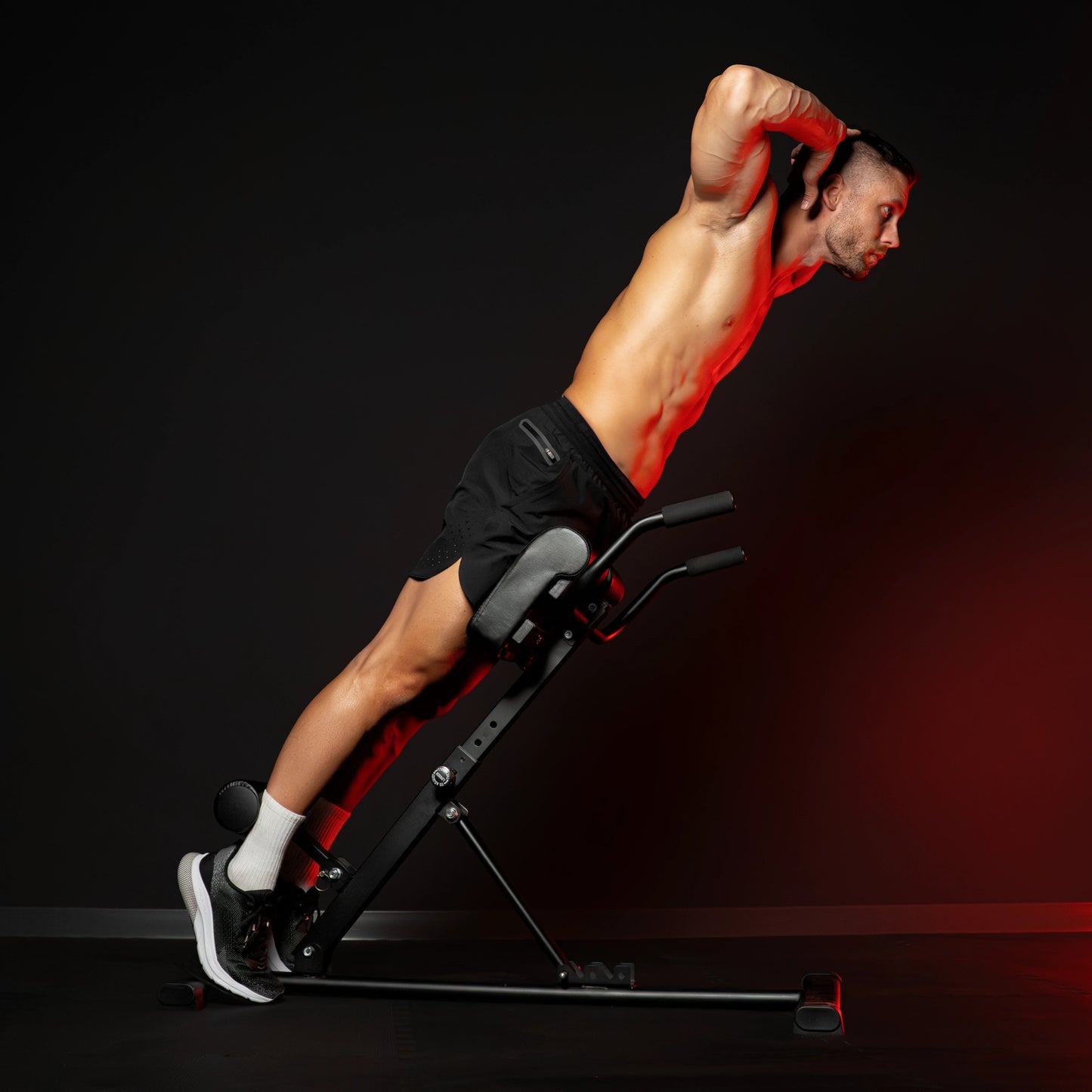 Klupa za hiperekstenziju podesiva