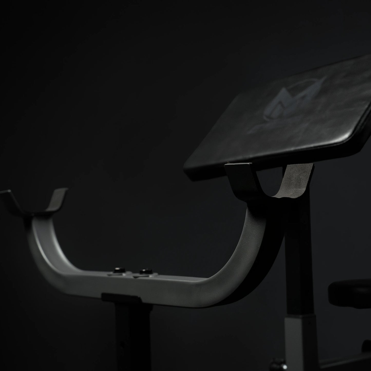 Skot klupa E-Series